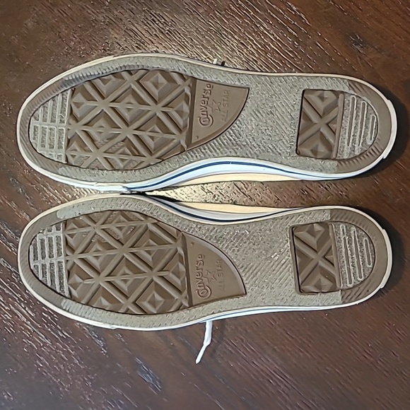 Converse All Star classic off white Excellent preloved condition Size 8 women's - Picture 8 of 12